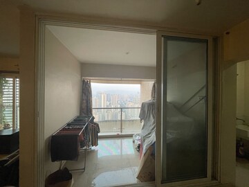 Furnished Amenities in 3 BHK Apartment at Dosti Group Imperia, Manpada – for Sale