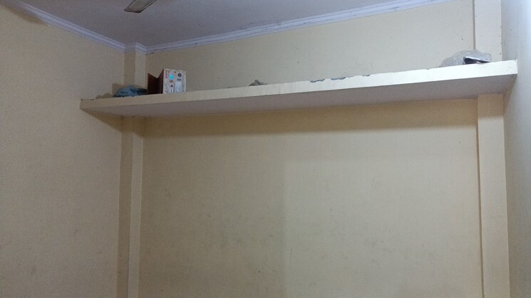 Room, vaishali sector 3 1 Bedroom 350 Sq.Ft. Builder Floor In Vaishali Sector 3 Ghaziabad 8499816