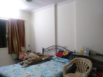 Bedroom in 2 BHK Apartment at Premier Kailash Tower, Powai – for Rent