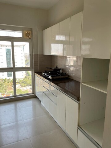 2 BHK Apartment For Rent in Castle Rock, Powai