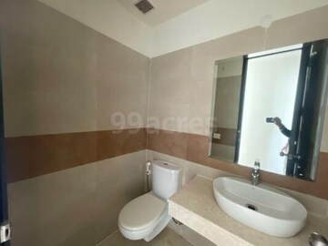 Attached Bathroom in 5 BHK Apartment at Indiabulls Enigma, Sector 110 – for Rent