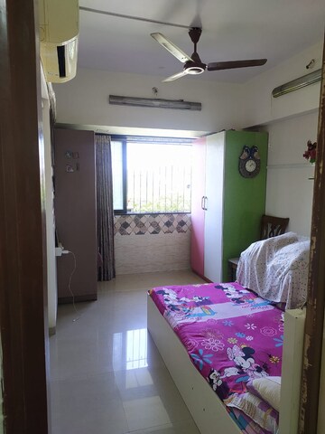 Bedroom in 3 BHK Builder Floor at M3M Escala, Sector 70a – for Sale
