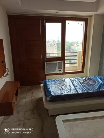 Room in 6+ BHK Independent House at Sector 57 – for Sale