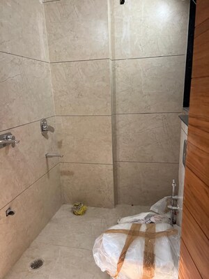 Bathroom in 3 BHK Builder Floor at Sushant Lok 2, Sector 57 – for Sale