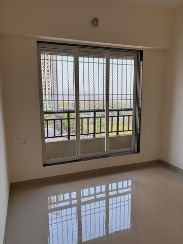 Room in 1 BHK Apartment at Vihang Hills, Ghodbunder Road – for Rent