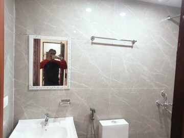 Bathroom in 3 BHK Builder Floor at Sector 63a – for Sale