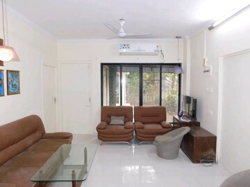 Living Room in 3 BHK Builder Floor at M3M Antalya Hills, Sector 79 – for Sale
