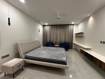 Room in 4 BHK Apartment at Sri Fortune Sonthalia Sky Villas, Kokapet – for Rent