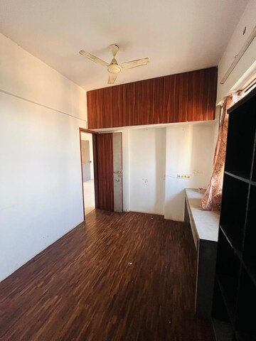 2 BHK Apartment For Rent in Gala Pride Park, Manpada