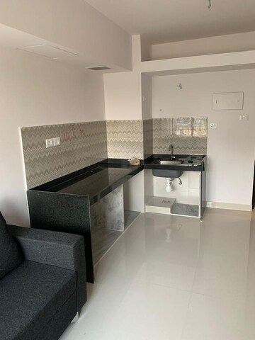 1 BHK Apartment For Rent in Lodha Iris, Majiwada
