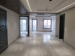 Building Lobby in 4 BHK Builder Floor at Sector 42 – for Sale