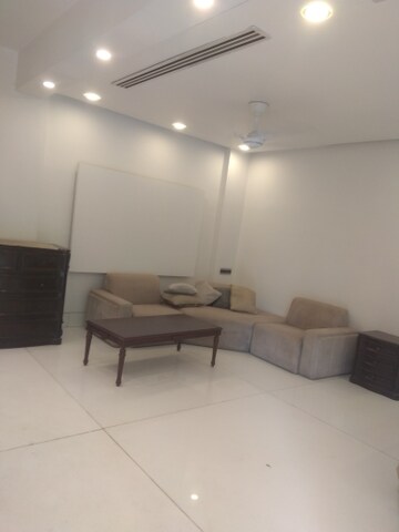  6 BHK Independent House at New Friends Colony – for Rent