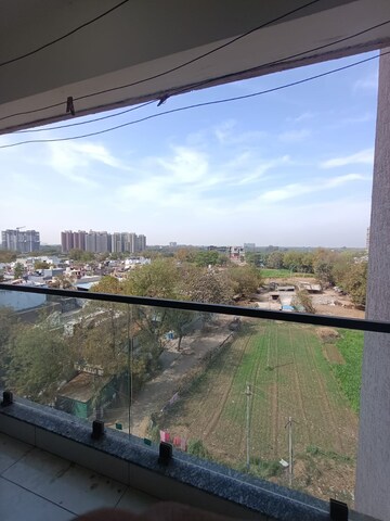 3 BHK Apartment – Exterior View View at Vaishnodevi Circle - for Rent