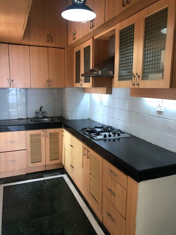 Kitchen in 2 BHK Apartment at DLF Regency Park I, Dlf Phase iv – for Rent