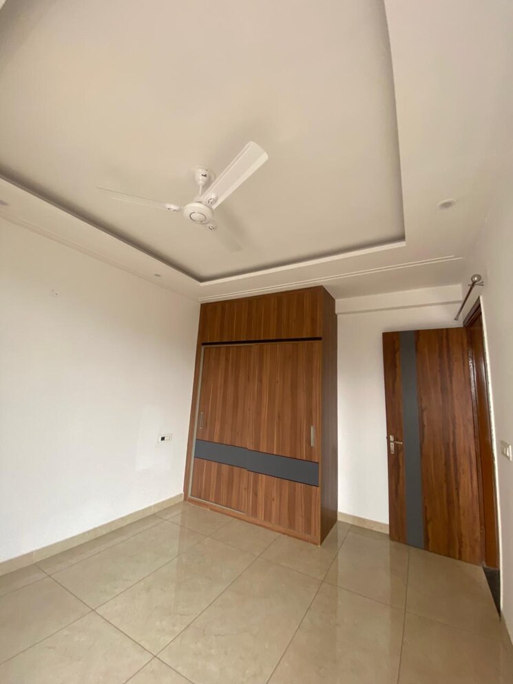 Room, gvt-beliston-avenue 3 Bedroom 1500 Sq.Ft. Apartment In Dhakoli Zirakpur 8501260