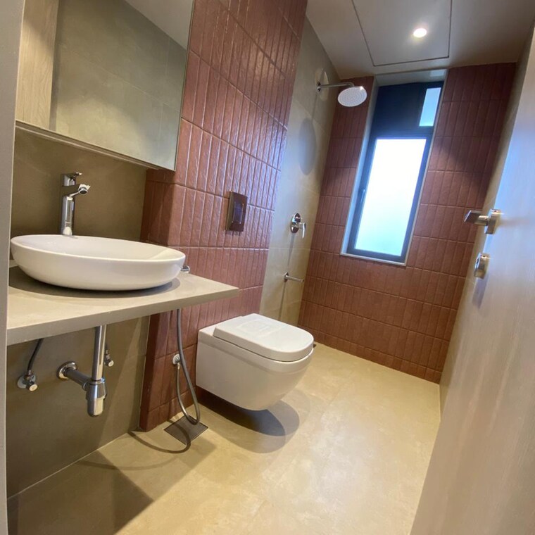 Bathroom, bandra west 4 Bedroom 1430 Sq.Ft. Apartment In Bandra West Mumbai 8501481