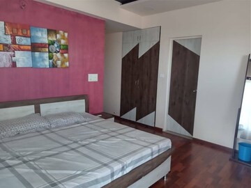  2 BHK Apartment at Vaishnodevi Circle – for Rent