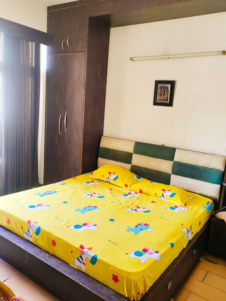 Bedroom, mahagun-mywoods 2.5 Bedroom 1110 Sq.Ft. Apartment In Sector 16c Greater Noida Greater Noida 8501469