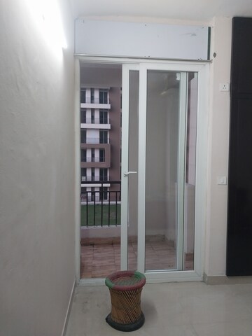 Living Room in 3 BHK Apartment at Amrapali Golf Homes, Sector 4, Greater Noida – for Rent