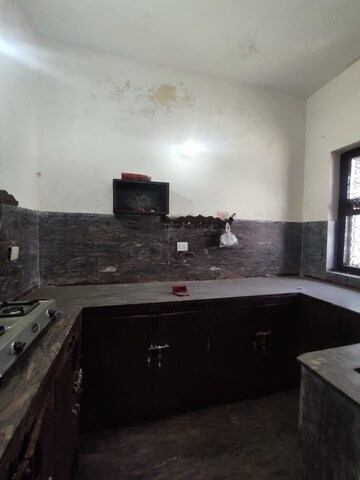 Kitchen in 3 BHK Independent House at JakhaN-Rajpur Road – for Rent