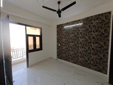 2 BHK Builder Floor For Rent in Sector 22
