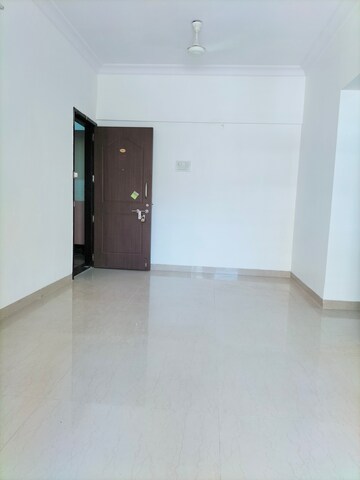 Room in 1 BHK Apartment at K Raheja Raheja Residency, Malad East – for Rent