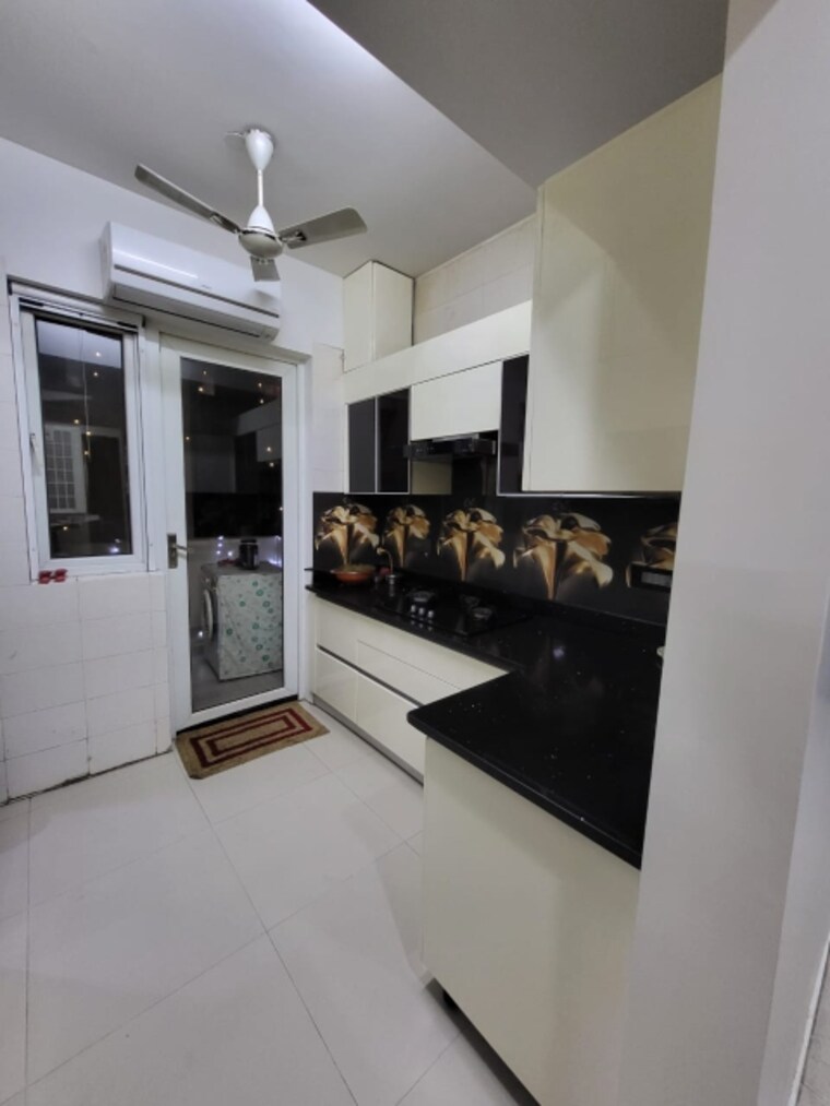 Kitchen, paras-irene 3 Bedroom 1830 Sq.Ft. Apartment In Sector 70a Gurgaon 8501648