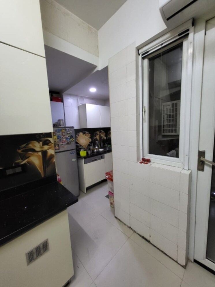 Kitchen, paras-irene 3 Bedroom 1830 Sq.Ft. Apartment In Sector 70a Gurgaon 8501648