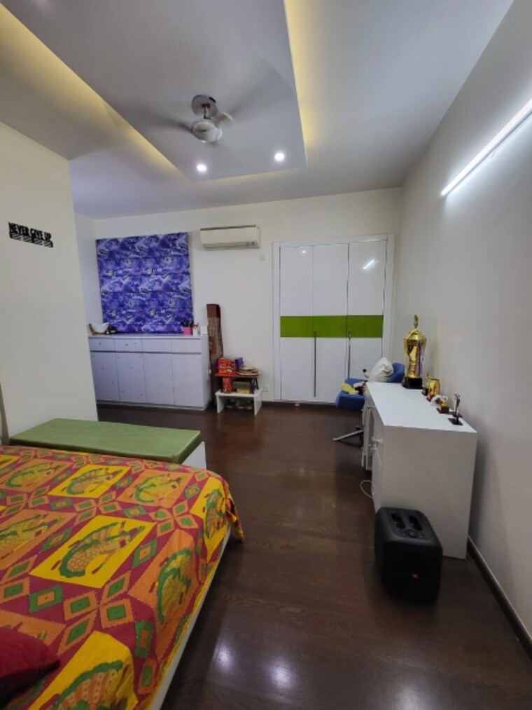 Master Bedroom, paras-irene 3 Bedroom 1830 Sq.Ft. Apartment In Sector 70a Gurgaon 8501648
