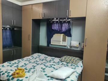 Room in 1 BHK Penthouse at Banjara Hills – for Rent