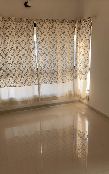 Room in 1 BHK Apartment at Gulmohar Sindhi CHS, Chembur – for Rent