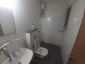 Attached Bathroom in 2 BHK Apartment at Lodha Casa Bella Gold, Dombivli East – for Rent