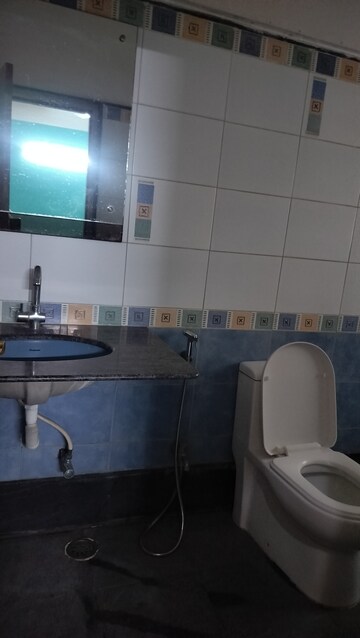 Attached Bathroom in 3 BHK Apartment at Jubilee Hills – for Rent