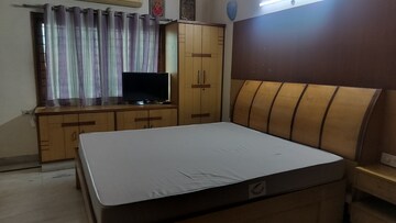 Room in 3 BHK Apartment at Jubilee Hills – for Rent