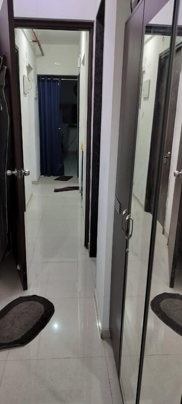 Room in 2 BHK Apartment at Runwal My City, Dombivli East – for Rent