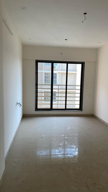 2 BHK Apartment For Rent in Dimple 19 North, Kandivali West