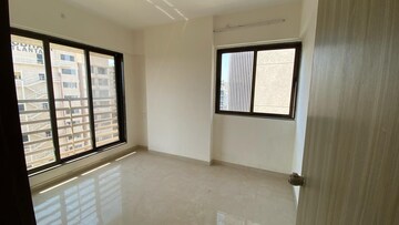 Bedroom in 2 BHK Apartment at Dimple 19 North, Kandivali West – for Rent