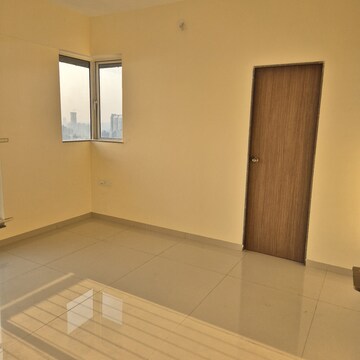 1 BHK Apartment For Rent in Dosti Oro 67, Kandivali West