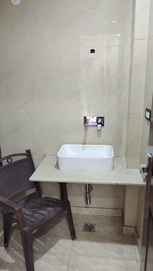  3 BHK Builder Floor at Raja Garden – for Sale