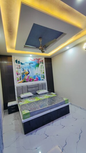 Room in 3 BHK Villa at Kalwar Road – for Sale