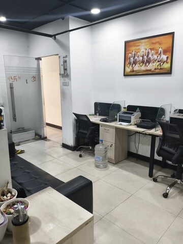 Team Area in  Office Space in IT/SEZ at Sector 16 – for Rent