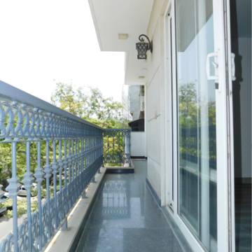 Balcony in 3 BHK Builder Floor at Greater Kailash ii – for Rent