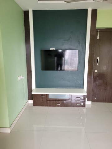 Room in 1 BHK Apartment at Cosmos Empress Park, Ghodbunder Road – for Rent
