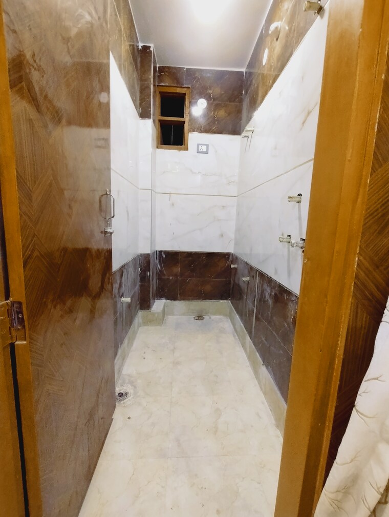 undefined, uttam nagar 2 Bedroom 550 Sq.Ft. Builder Floor In Uttam Nagar Delhi 8502186