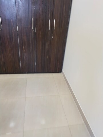 Room in 3 BHK Apartment at Chakala Pragati Chs, Jb Nagar – for Rent