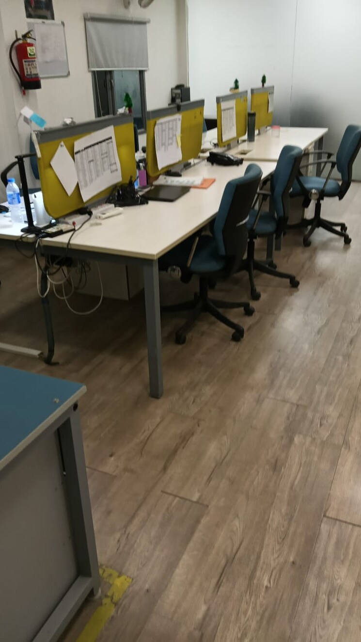 Team Area, go-work Commercial Office Space 2500 Sq.Ft. In Udyog Vihar Phase 1 Gurgaon 8502218