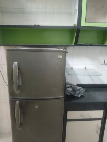  1 BHK Apartment at Andheri CHS, Andheri West – for Rent