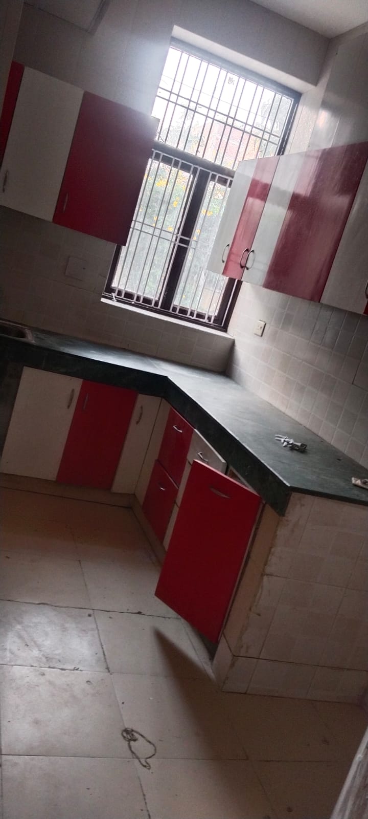 2 BHK Apartment For Sale in OP Floridaa