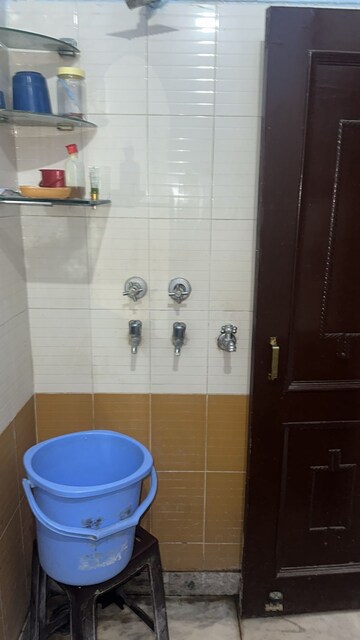 Attached Bathroom in 2 BHK Independent House at Lohgarh – for Rent