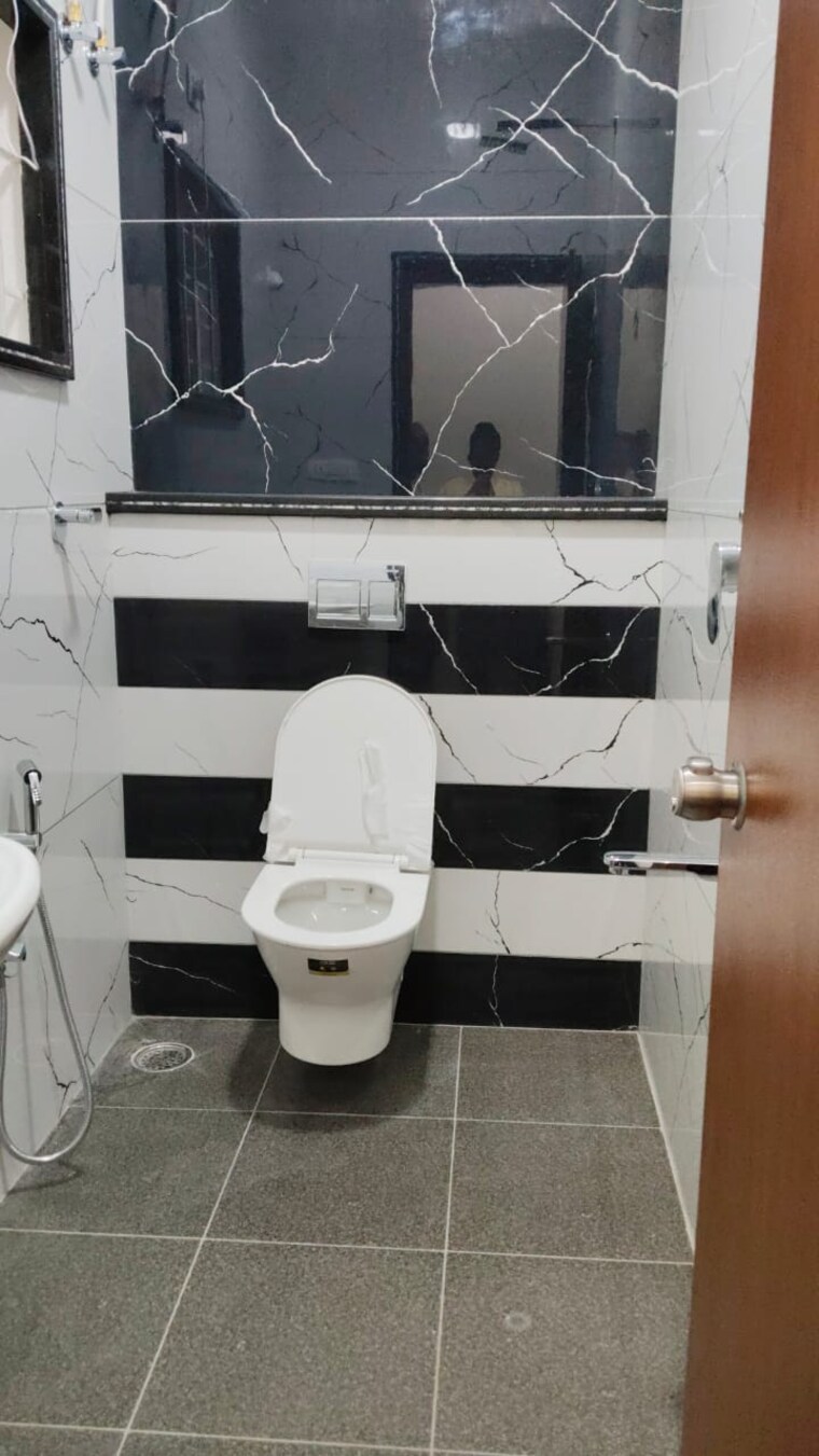 Bathroom, kothanur 6 Bedroom 1200 Sq.Ft. Independent House In Kothanur Bangalore 8502323